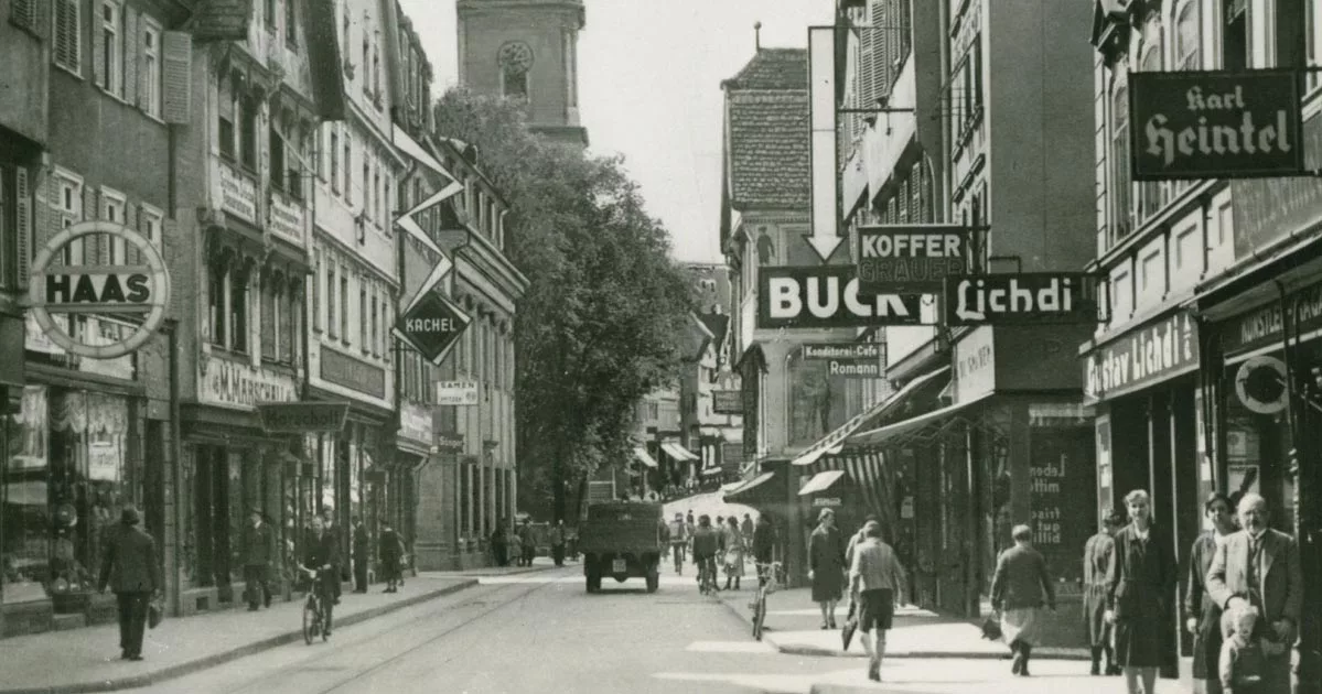 Der Postkartenausschnit der Suelmerstraße in Heilbronn zeigt auch das Lichdi-Geschäft. © Gebrüder Metz, Heilbronn Postkarte Suelmerstrasse 1931 StadtA-HN-F003-M 0507-151, Ausschnitt verkleinert von Horst Martens, CC BY-SA 3.0 DE